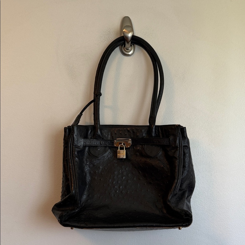 Preowned Women’s Francesco Rogani Black Leather Purse.
